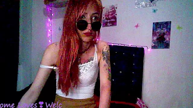 a_crazylove25 from StripChat is Freechat