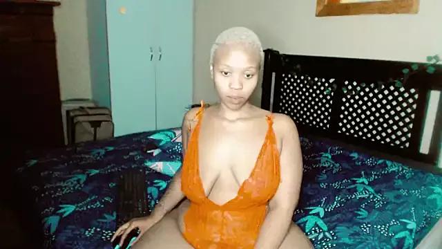 GoldenPussy01 from StripChat is Freechat