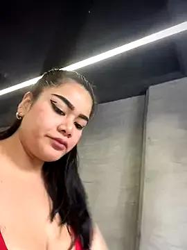 Insane_Issa from StripChat is Freechat