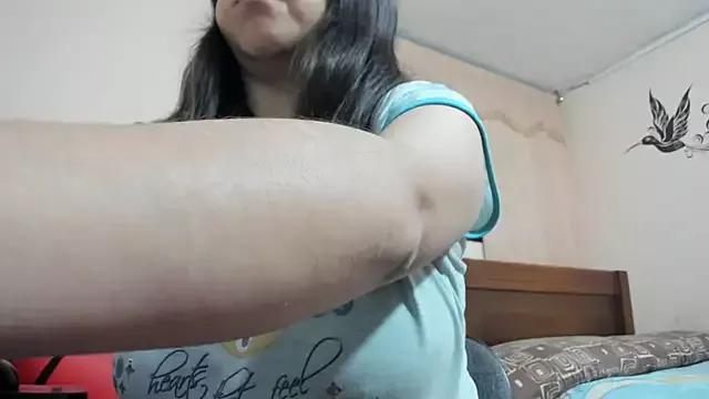 latinfemale from StripChat is Freechat