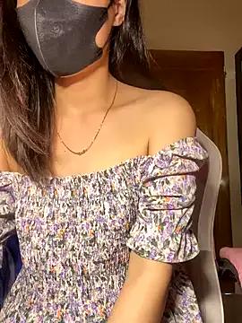 LONA09X from StripChat is Freechat