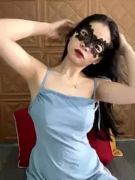 Nhakute from StripChat is Freechat
