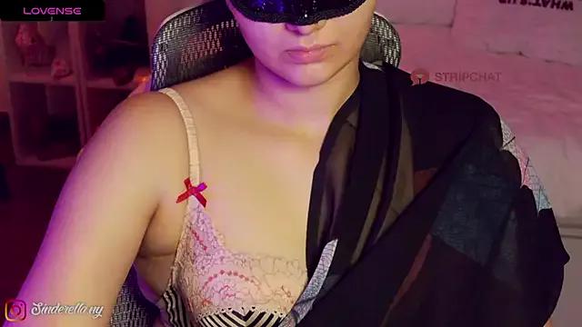 nylaahh-1 from StripChat is Freechat
