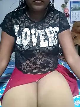 ROZYSL from StripChat is Freechat