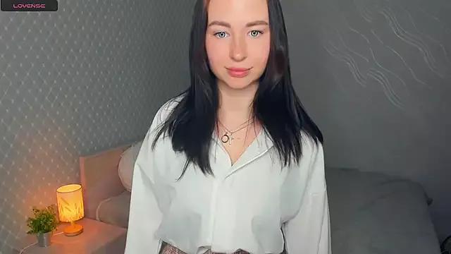 TinaCrowl from StripChat is Private