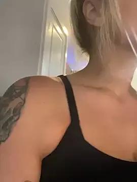 LaLa_Lucia from StripChat is Freechat