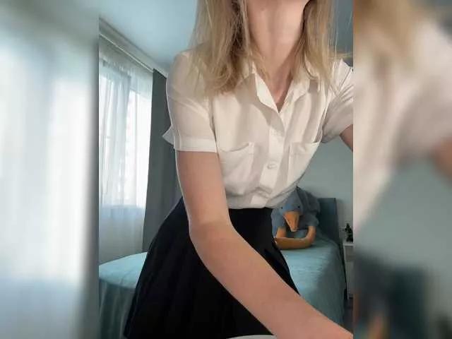 Checkout girls naked models with similar nickname. Cute sexy Free Models.