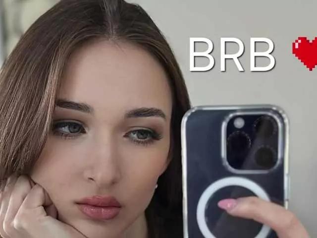 -Vivian- from BongaCams
