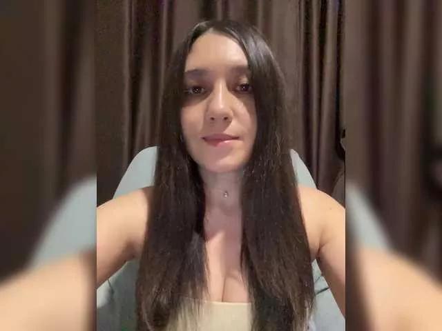 addddiss from BongaCams