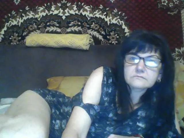 AlanaXDream from BongaCams