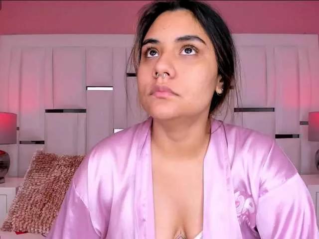 AlannaWest from BongaCams