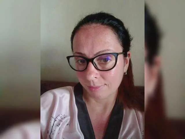 AllieLisa from BongaCams