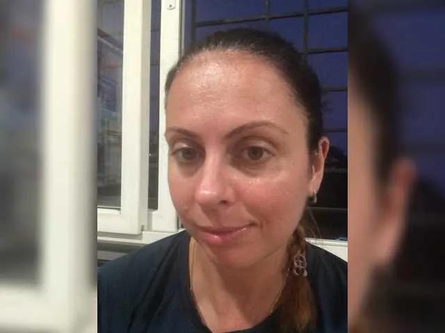 AllieLisa from BongaCams