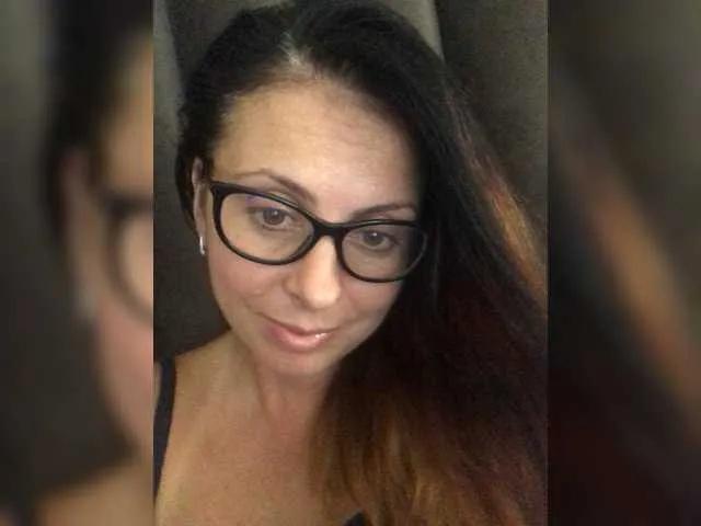 AllieLisa from BongaCams