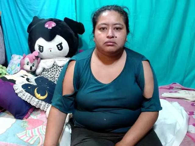 AMARAA17 from BongaCams