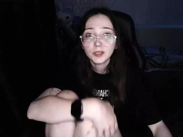 AmeliaMeow from BongaCams