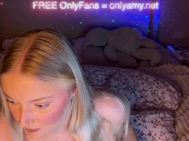 ameliamiable from BongaCams is Freechat