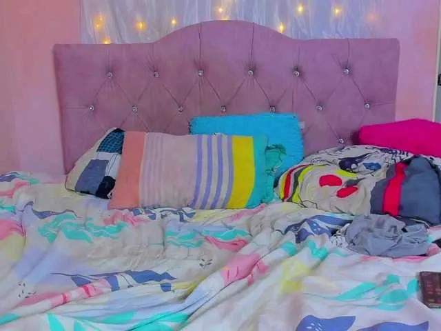 AmyAndAlex from BongaCams