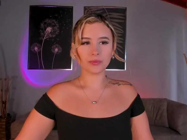 AnnaBrooks from BongaCams