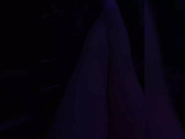 Annass-fox from BongaCams