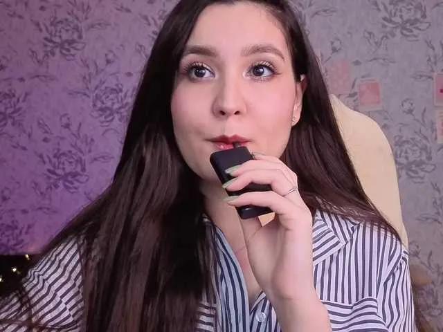 Annie-fleur from BongaCams