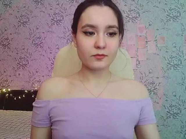 Annie-fleur from BongaCams