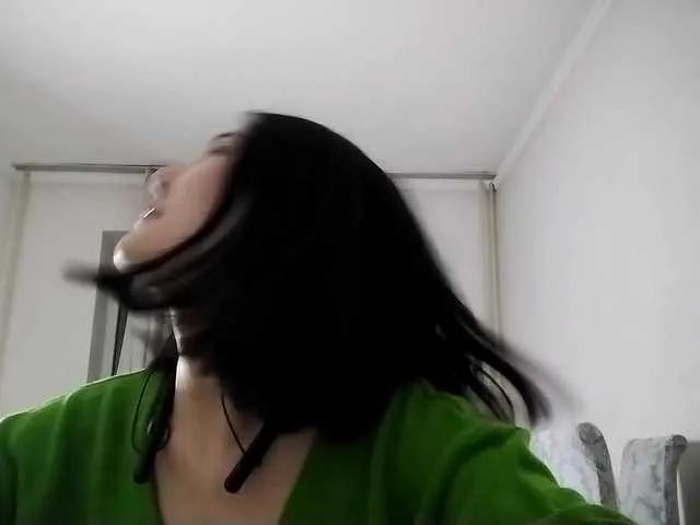 AraPfieffer from BongaCams