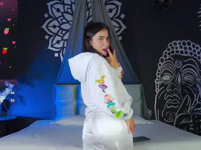 Arii-moon from BongaCams