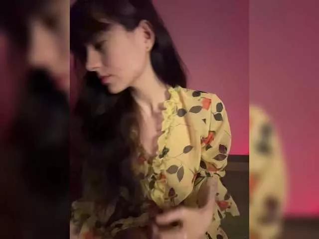 Asya- from BongaCams