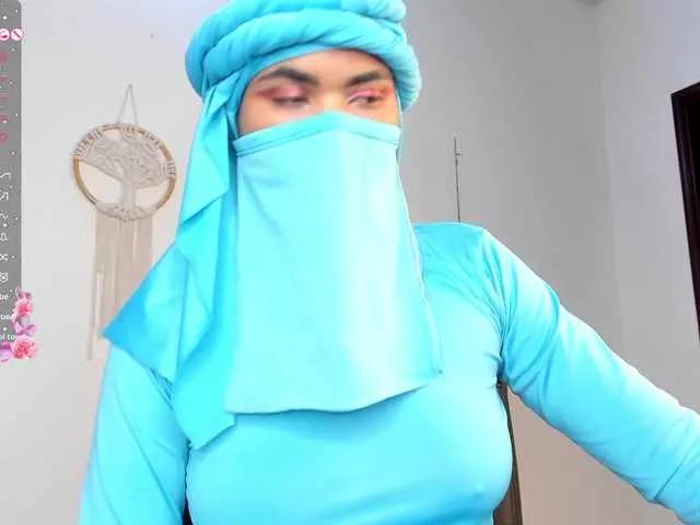 Aura-cuutee from BongaCams