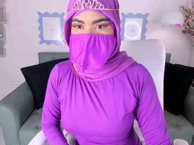 Aura-cuutee from BongaCams