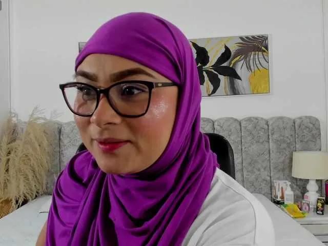 Azaharaa from BongaCams