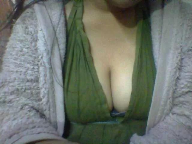 babyhornyx from BongaCams