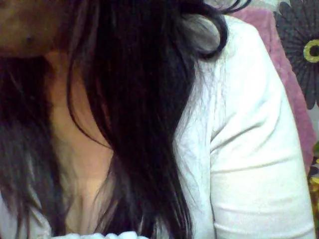 babyhornyx from BongaCams