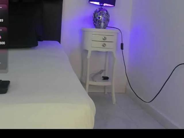 Bellajohns from BongaCams