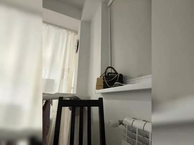 BettyBoom13 from BongaCams