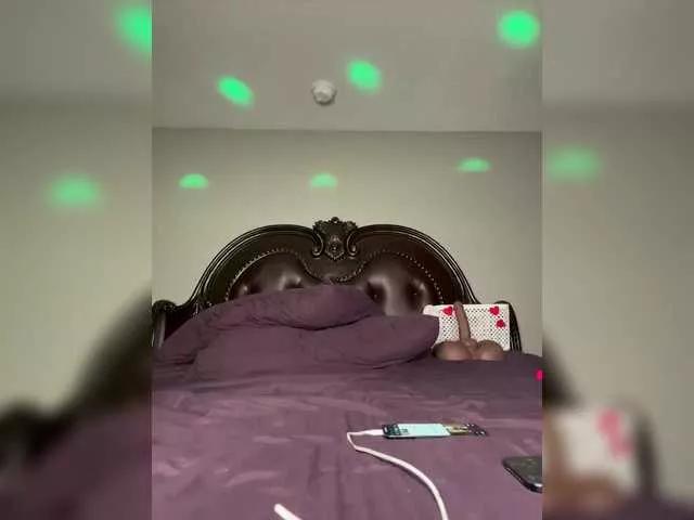 BigButtSarena from BongaCams