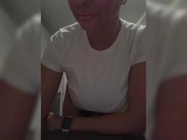 Biggirl777 from BongaCams