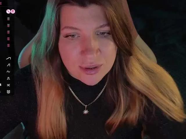 BloomBambi from BongaCams