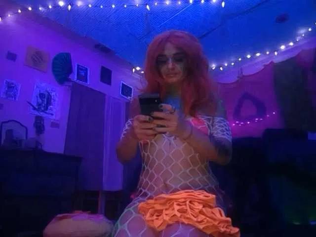 Callie-Canna-Lillie from BongaCams