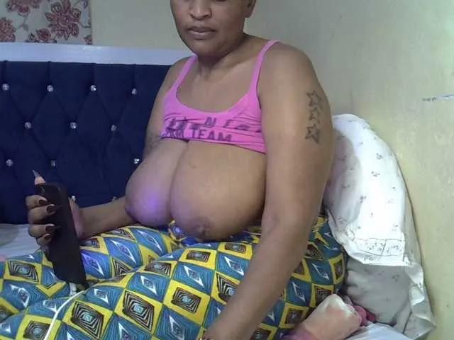 Candys from BongaCams is Freechat