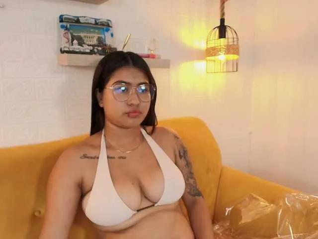 Catalinarose from BongaCams