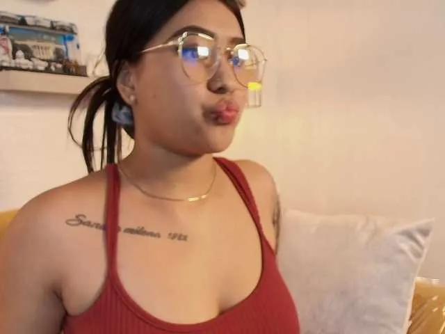 Catalinarose from BongaCams