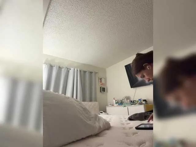 couplelove13 from BongaCams is Freechat