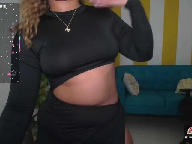 cristalwar from BongaCams is Freechat