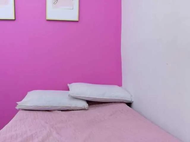 Daddyfavouritegirl from BongaCams