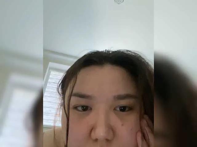 DebbieLu from BongaCams