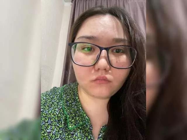 DebbieLu from BongaCams