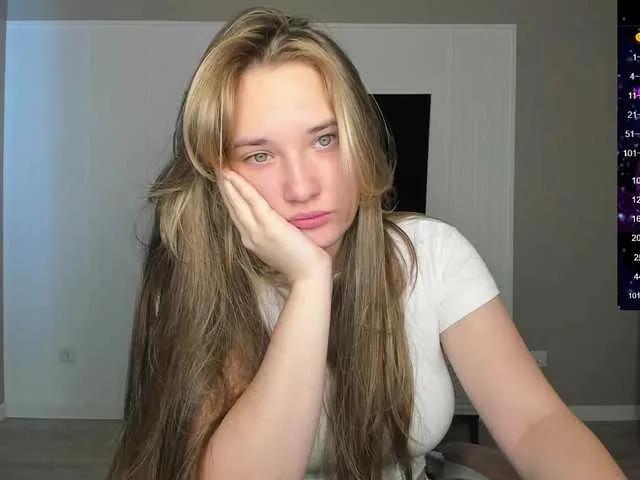 DoublePussyGirl from BongaCams