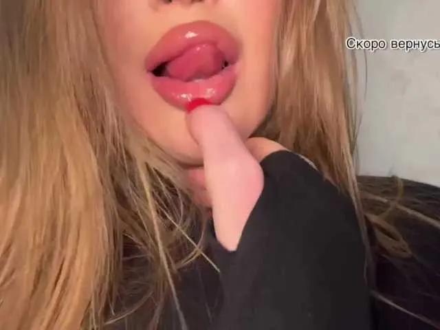 Eeekaterina from BongaCams